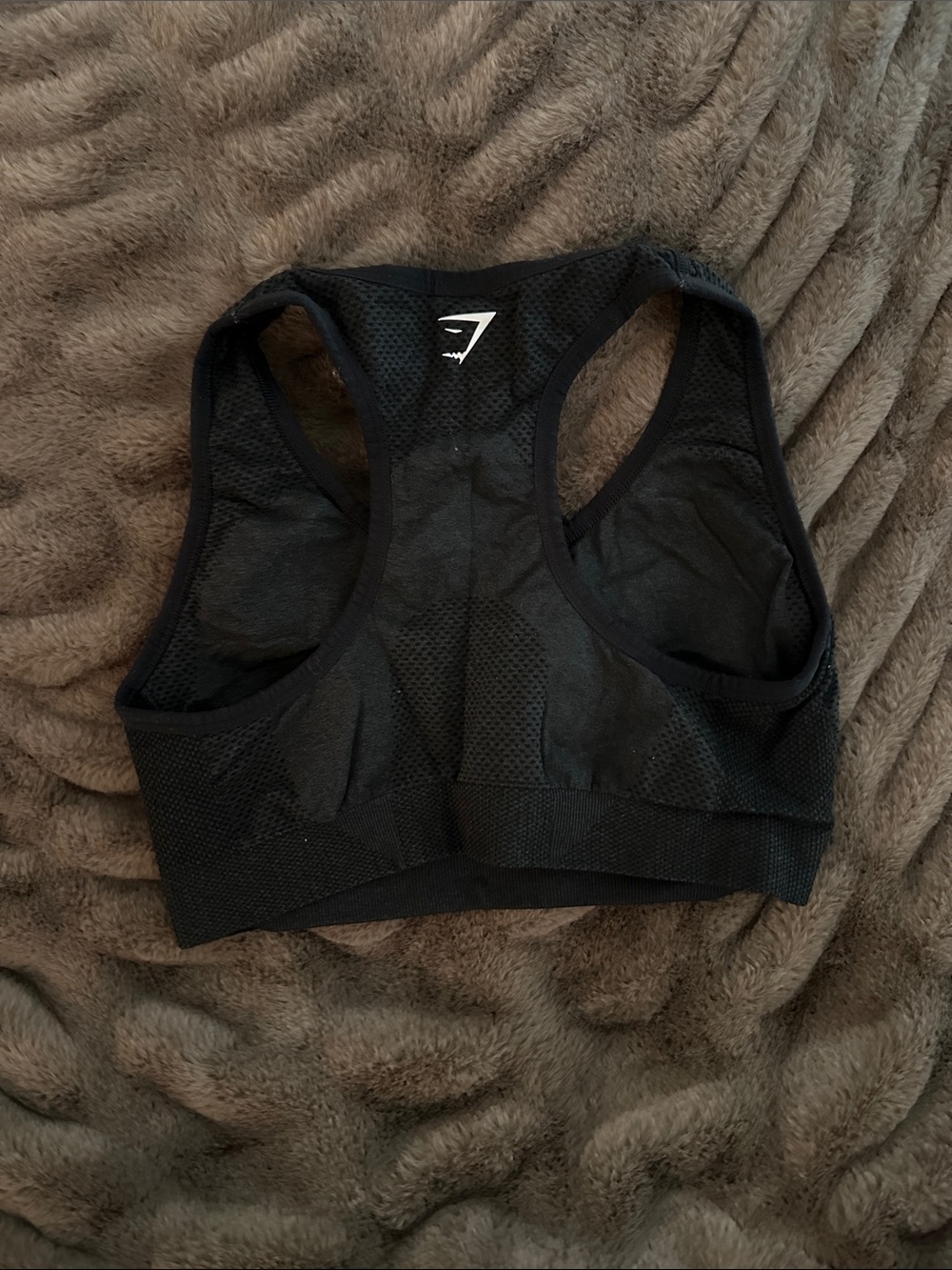 Gymshark Black Racerback Mesh Sports Bra - Picture 3 of 3